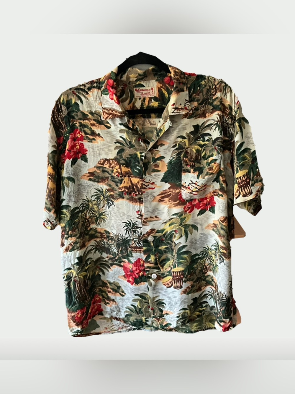 Vintage 1950’s KUONAKAKAI Hawaiian Shirt Hut Village Tropical Scenic
